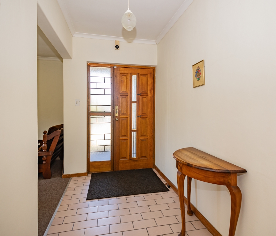 3 Bedroom Property for Sale in Soneike Western Cape